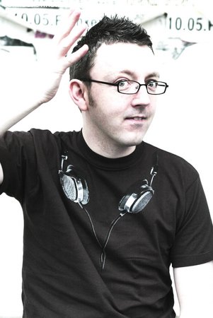 V+Energizing Tour Werbeplakat