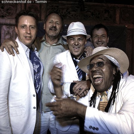 Live Montag mit FULLMOON BOYS Werbeplakat