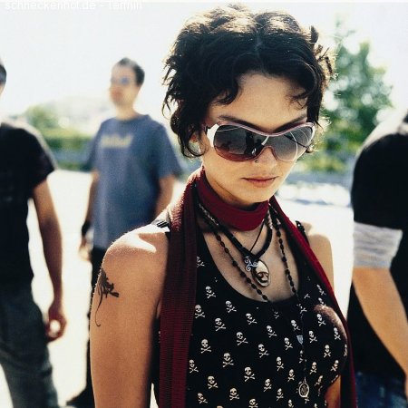 Live Montag mit Yen Werbeplakat