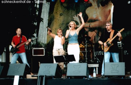 Crimson Veil Werbeplakat