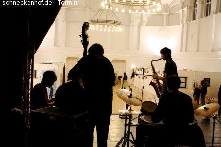 cafga.newcomer Werbeplakat