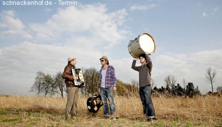 mitten in der nacht im cafga Werbeplakat