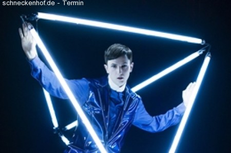 QMassaka vs. blank Werbeplakat